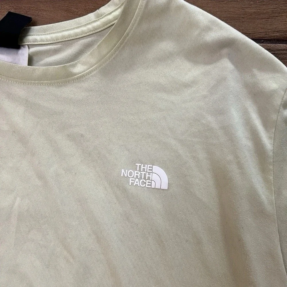 The North Face Circular Design Performance T Shirt Men's L Cream Short Sleeve